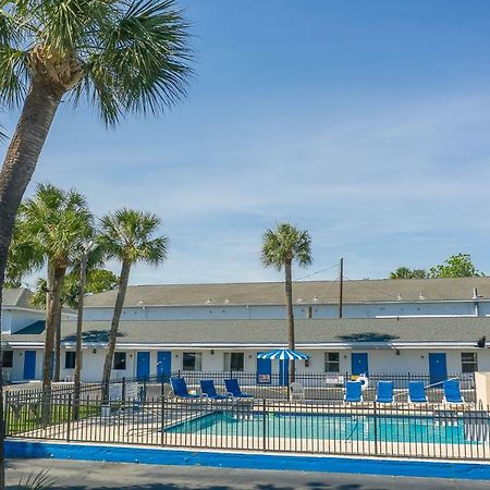Royal Palms Motel Tybee Island Buitenkant foto